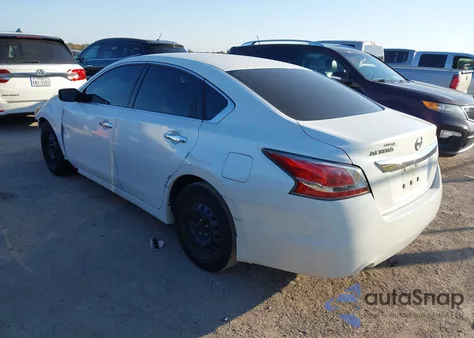 2015 Nissan Altima 2.5 S from USA, damaged, VIN 1N4AL3AP2FC195301